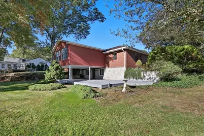 73 Silver Lake Dr, Agawam, MA 01001 - Photo 31