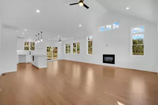 308 N Liberty St, Belchertown, MA 01007 - Photo 13