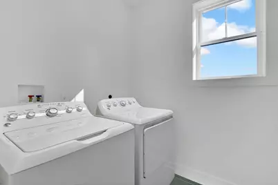 308 N Liberty St, Belchertown, MA 01007 - Photo 25