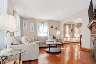 14 Willard St, Waltham, MA 02451 - Photo 9