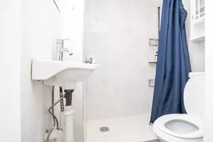 25 W 5th Ave, Lowell, MA 01854 - Photo 17