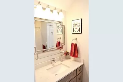 40 Evergreen Ave #1, Somerville, MA 02145 - Photo 11