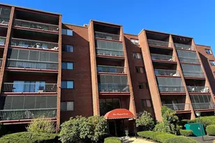 2 Summit Dr, Reading, MA 01867 - Photo 1