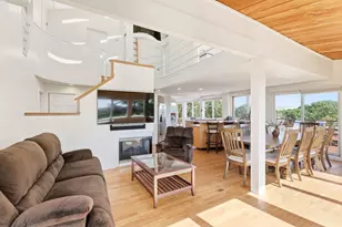 63 Mayflower Ave, Provincetown, MA 02657 - Photo 13