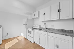 114 Haverhill St, North Reading, MA 01864 - Photo 9