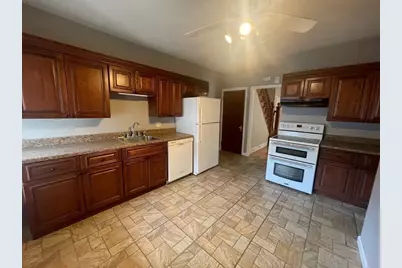 136 Ferry St #2, Grafton, MA 01560 - Photo 7