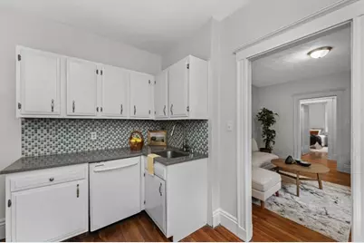 8 Kinross Rd #2, Boston, MA 02135 - Photo 15