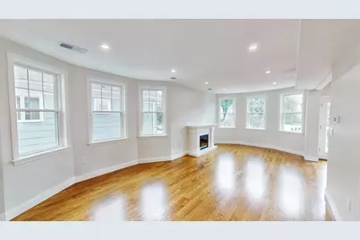 10 Lewis St #PH, Medford, MA 02155 - Photo 9