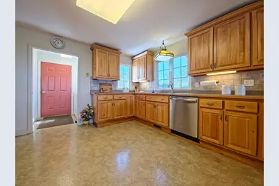 4 Mainstay Ln, Bourne, MA 02532 - Photo 11