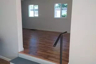 13 Daisy Ave, Taunton, MA 02780 - Photo 9