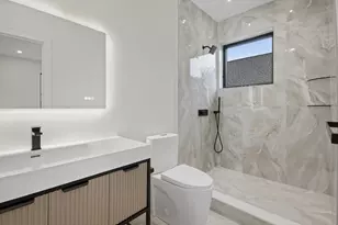 14 Bonair St, Somerville, MA 02145 - Photo 17