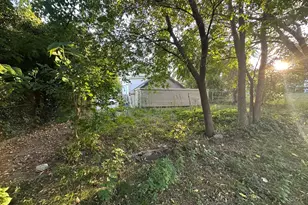 472 Buffinton St (Ns), Fall River, MA 02722 - Photo 5