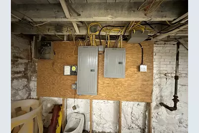 426 Boston St #1, Lynn, MA 01905 - Photo 31