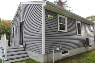 29 Davis St, Dartmouth, MA 02748 - Photo 3