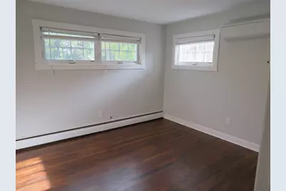 29 Davis St, Dartmouth, MA 02748 - Photo 9