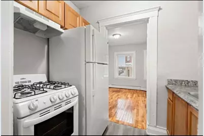 2 Kingsley Ter #7, Lynn, MA 01902 - Photo 3