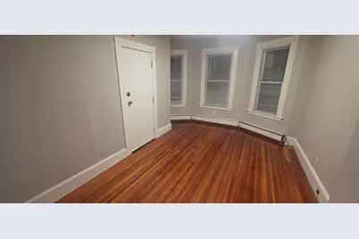 35 Sagamore St #1, Lynn, MA 01902 - Photo 3