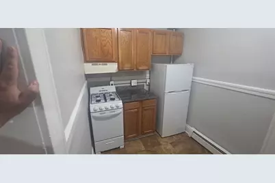 44 Estes #6, Lynn, MA 01902 - Photo 1