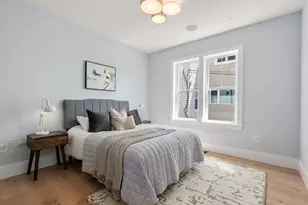 527 E 7th St, Boston, MA 02127 - Photo 15