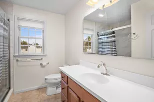 36 Knowlton Cir, Upton, MA 01568 - Photo 33