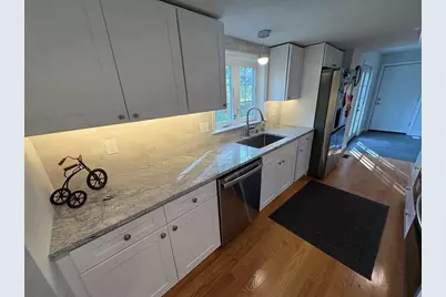 29 Lyman St, North Attleboro, MA 02760 - Photo 5