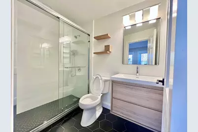 6 Parkway #2, Brookline, MA 02445 - Photo 5