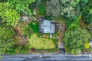 668 S Main St, Sharon, MA 02067 - Photo 39