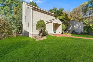 92 Jimney Dr, Westford, MA 01886 - Photo 25