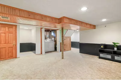 935 Bridge St, Lowell, MA 01850 - Photo 19