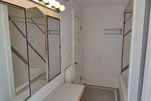 11 Savin Hill Ave, Boston, MA 02125 - Photo 17