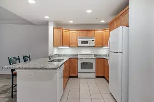 1117 Emerald Ct, Tewksbury, MA 01876 - Photo 5