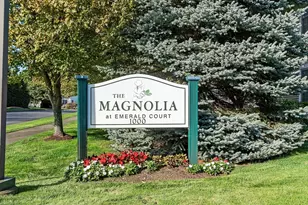 1117 Emerald Ct, Tewksbury, MA 01876 - Photo 3