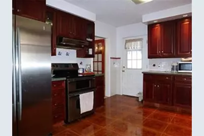 88 Brunswick St, Springfield, MA 01108 - Photo 5