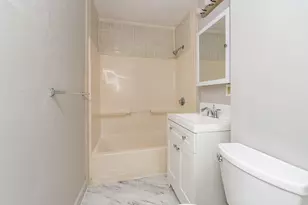 35 Bradshaw St, Boston, MA 02121 - Photo 23