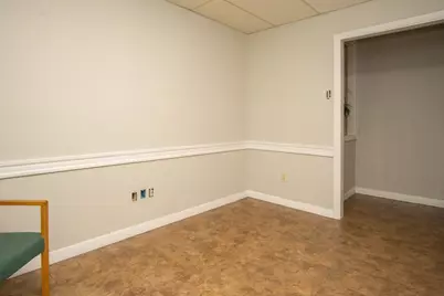 52-54 Brigham St #8, New Bedford, MA 02740 - Photo 11