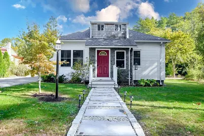 5 Hermitage Rd, Marion, MA 02738 - Photo 1