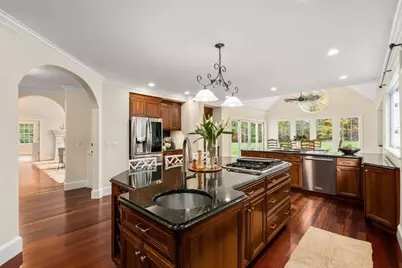 267 Dedham St, Dover, MA 02030 - Photo 9