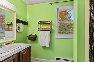 1376 Concord St, Framingham, MA 01701 - Photo 25