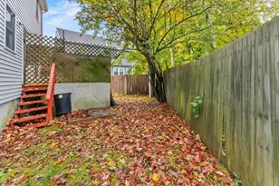 1376 Concord St, Framingham, MA 01701 - Photo 27