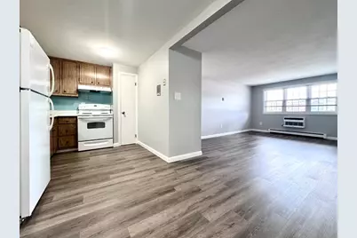 4 Old Colony Ln #11, Arlington, MA 02476 - Photo 3