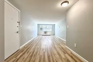 1 Old Colony Ln, Arlington, MA 02476 - Photo 3