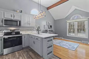 124 Ashley Ln, Middleborough, MA 02346 - Photo 1