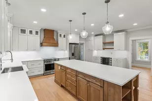 62 Larchmont Ln, Hanover, MA 02339 - Photo 3