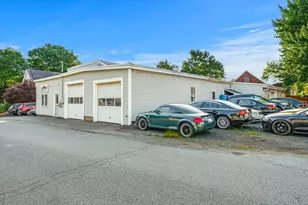 8 Marshall St, Methuen, MA 01844 - Photo 3