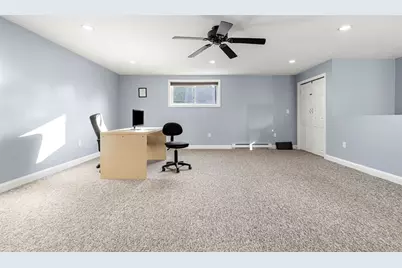 8 Marshall St, Methuen, MA 01844 - Photo 41