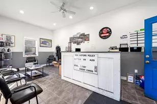 8 Marshall St, Methuen, MA 01844 - Photo 17