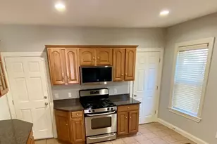 38 Trident Ave, Winthrop, MA 02152 - Photo 13