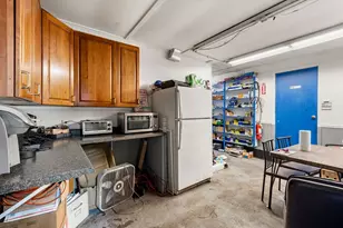 8 Marshall St, Methuen, MA 01844 - Photo 25