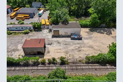 10 Butterfield St, Chelmsford, MA 01863 - Photo 7