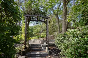 64 Walker St, Boston, MA 02129 - Photo 25